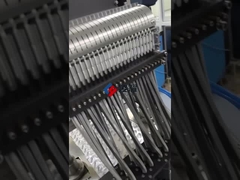 Alu Blister Tray Verpackungsmaschine mit intelligenten rotierenden Roboter Hände Pharma Verpackungsmaschine