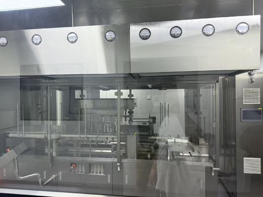 Besorgen Sterile Produktionsampullenfüllmaschine für 1–2 ml-Ampullen mit automatischer Befüllung und Flammenversiegelung on-line-Fertigung