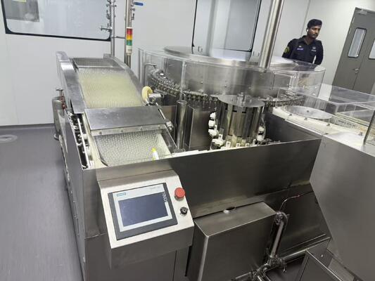 Besorgen Automatische Waschampullenfüllmaschine mit integrierter Trocknung, Füllung und Versiegelung für pharmazeutische Anlagen on-line-Fertigung