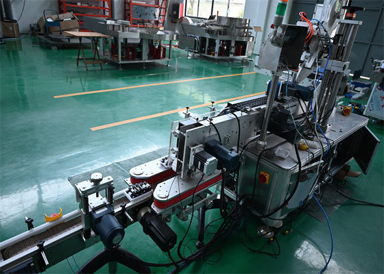PLC-gesteuerte automatische Papierkennzeichnungsmaschine für nachhaltige Umwicklung von Etiketten