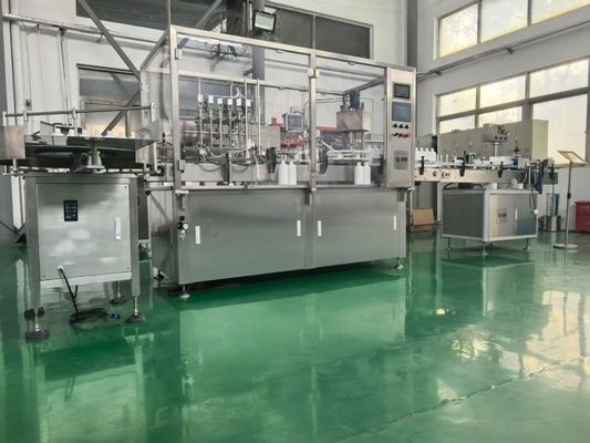 Flaschenfüll- und Deckelmaschine für die flüssige Lösung von chemischen Säuren 5-20 ml Füll- und Deckelmaschine mit Isolator, GMP-konform
